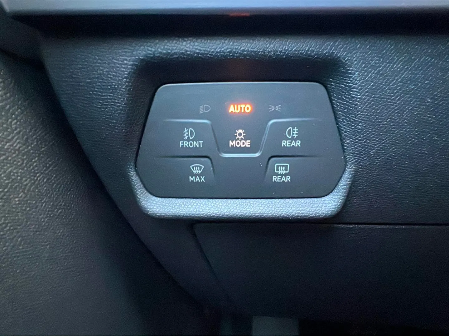 SEAT León 1.0 TSI FR 25 Aniversario - foto 24