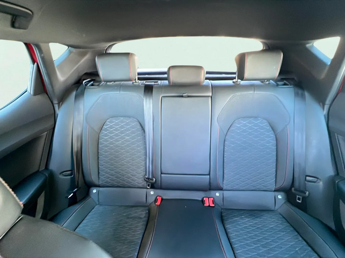 SEAT León 1.0 TSI FR 25 Aniversario - foto 13