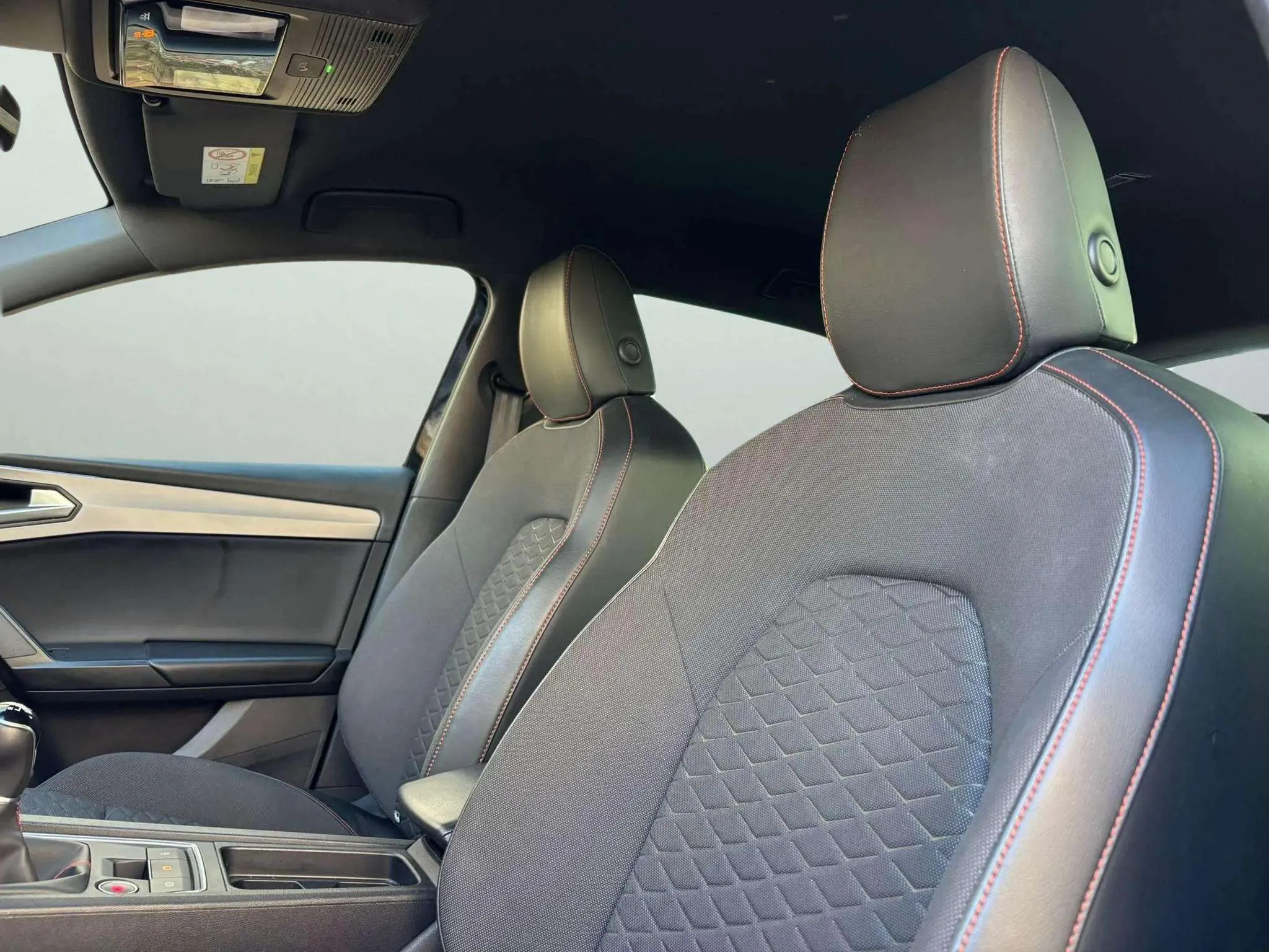 SEAT León 1.0 TSI FR 25 Aniversario - foto 12