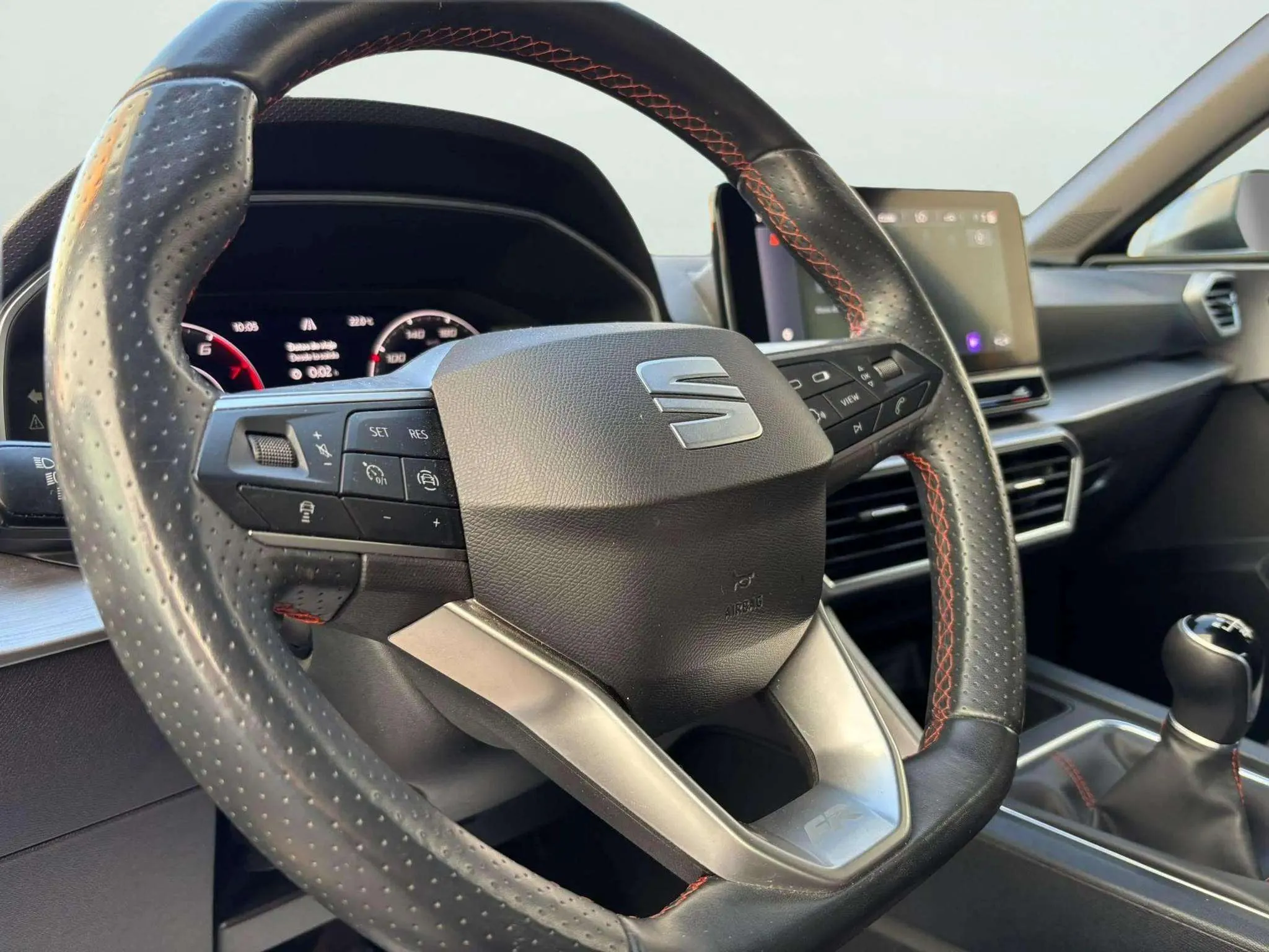 SEAT León 1.0 TSI FR 25 Aniversario - foto 8