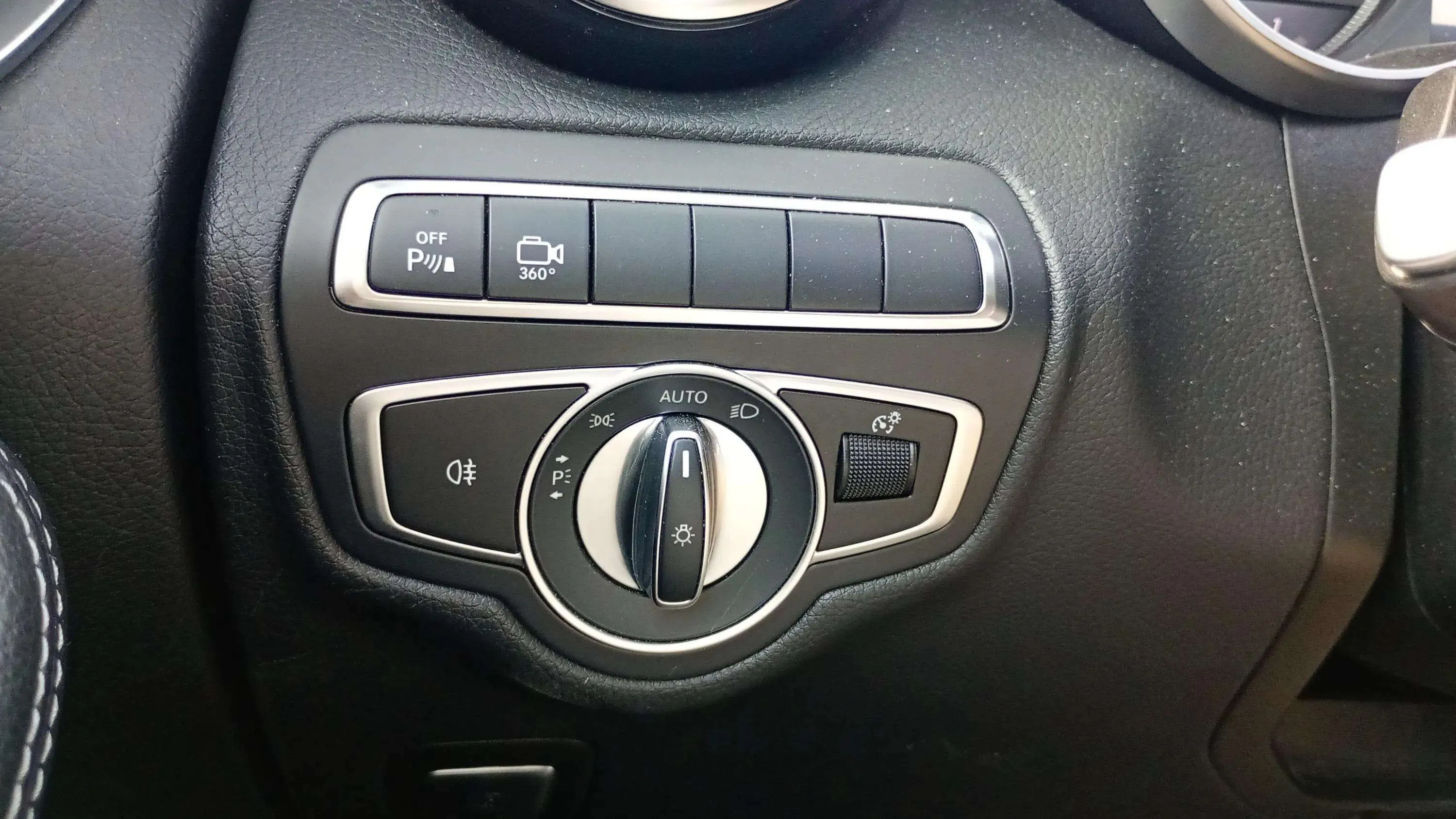 Mercedes-Benz GLC 250 d 4MATIC - foto 21