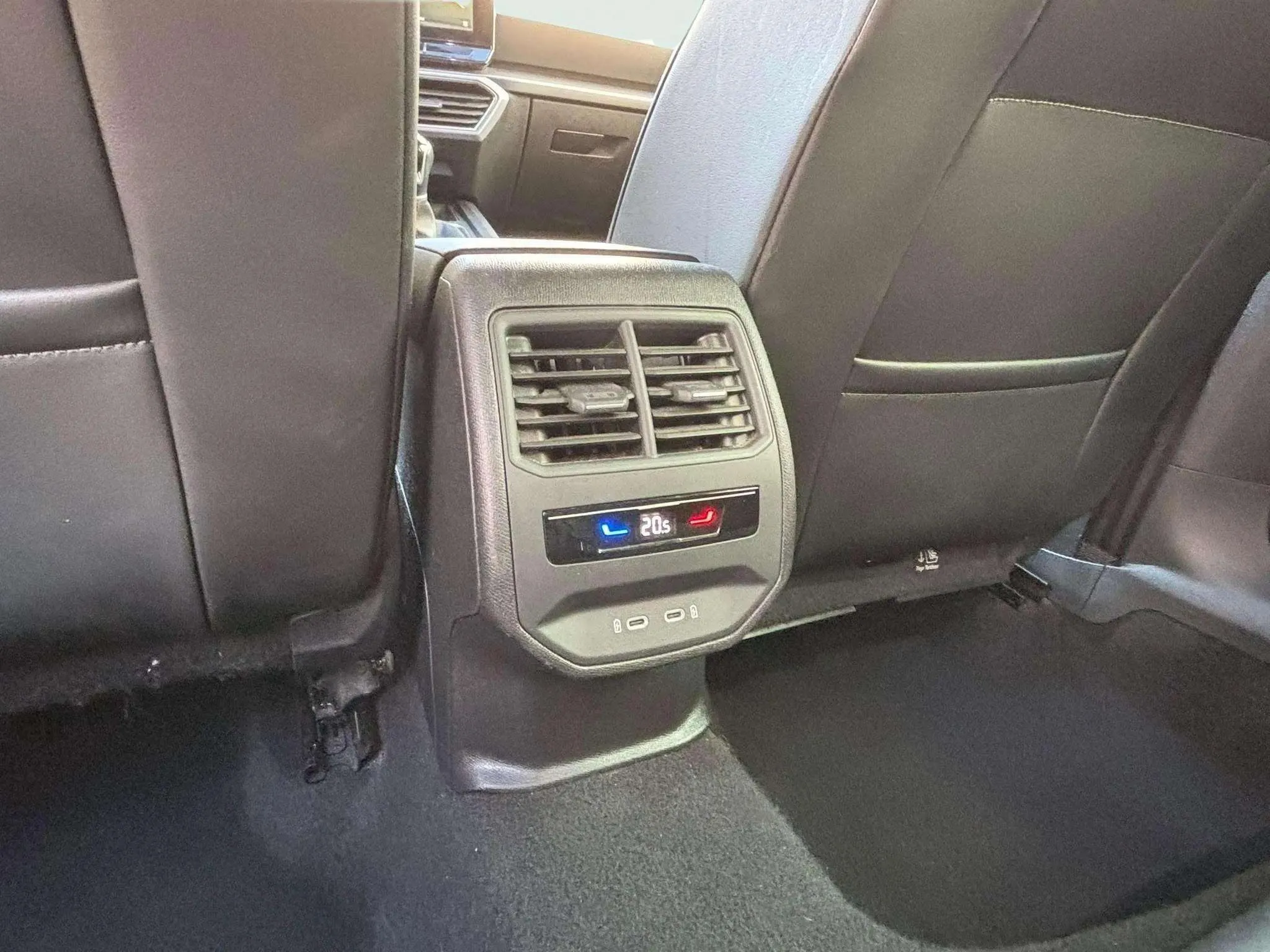 SEAT León 1.0 TSI FR 25 Aniversario - foto 18