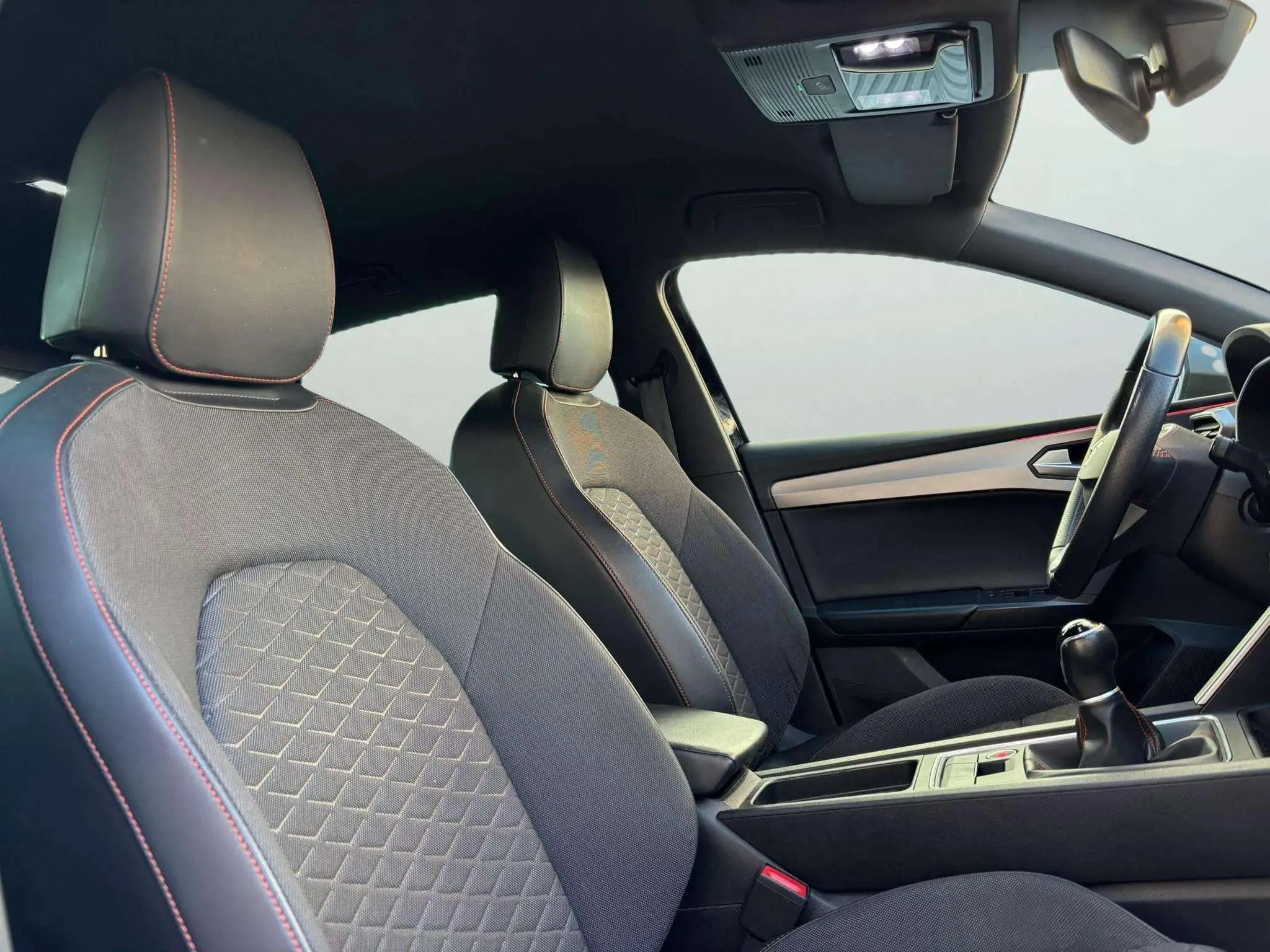 SEAT León 1.0 TSI FR 25 Aniversario - foto 16