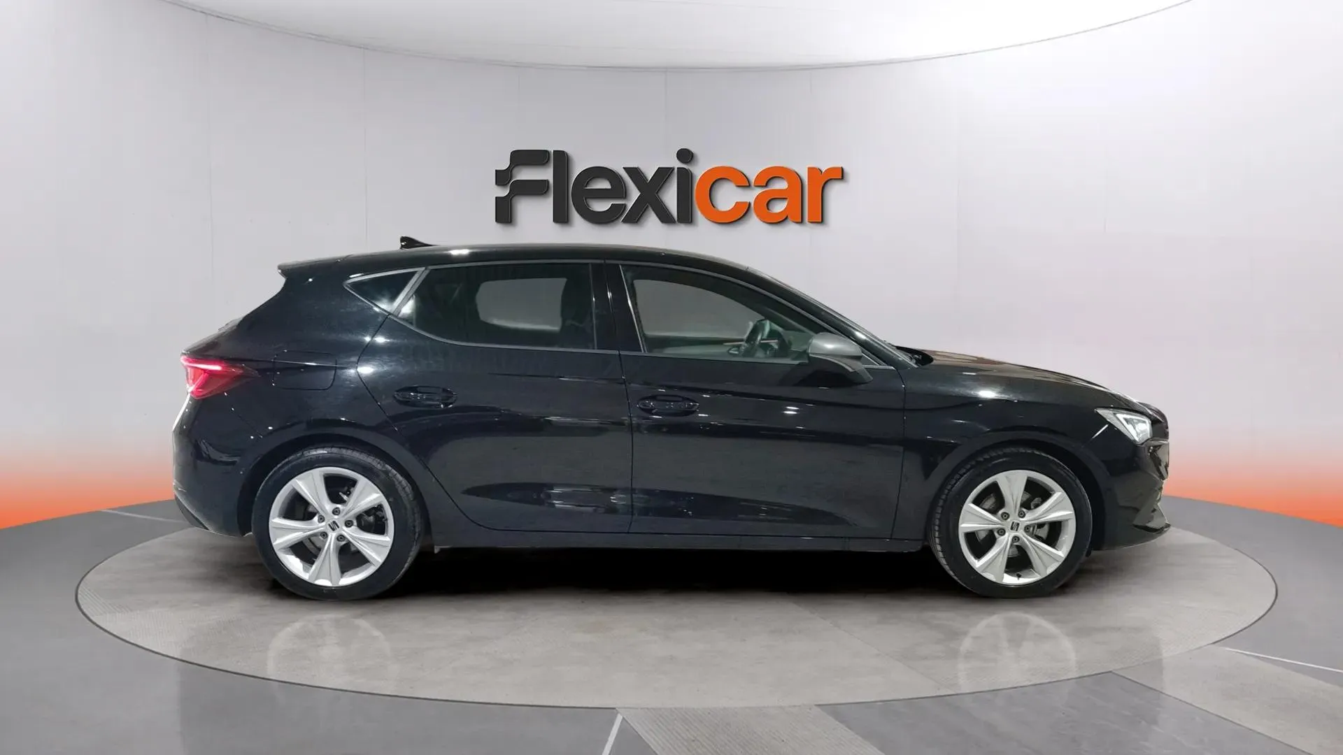 SEAT León SP 1.0 TSI FR 25 Aniversario - foto 3