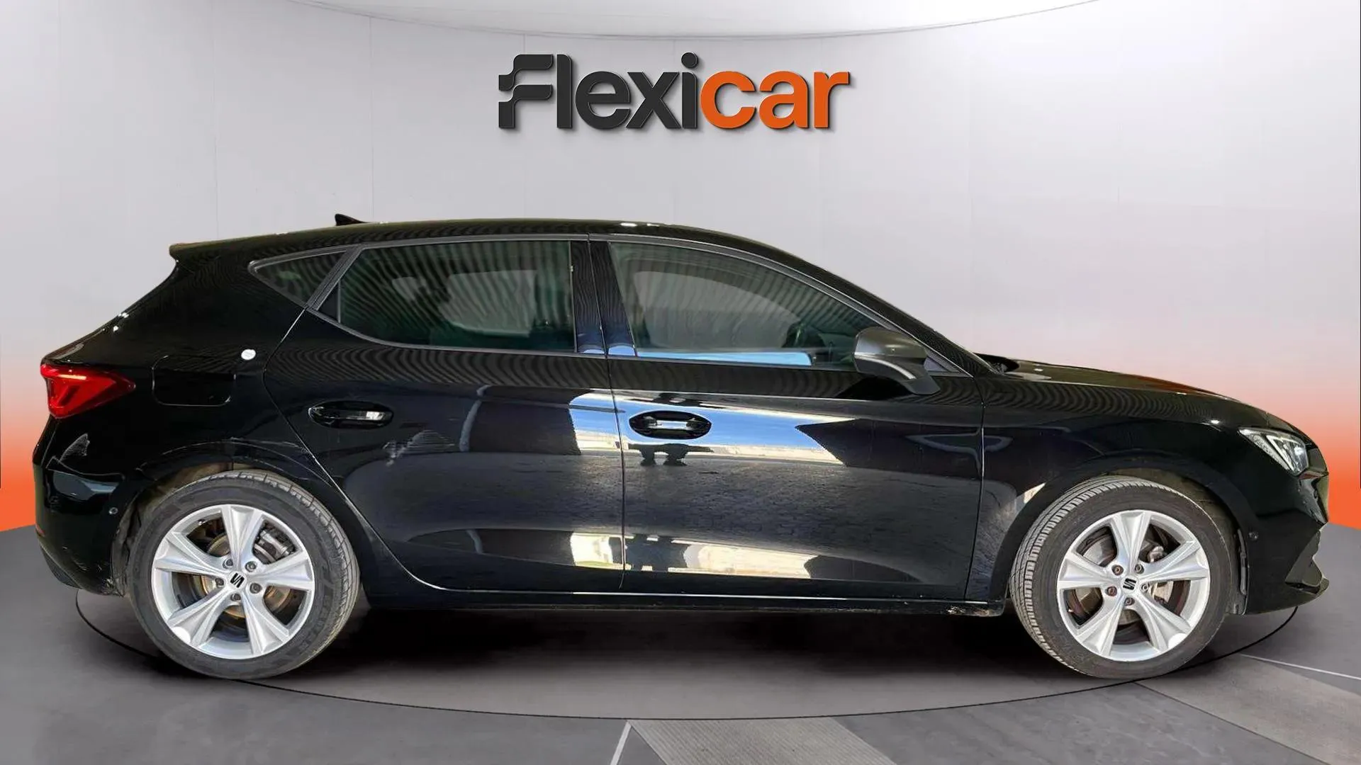 SEAT León SP 1.0 TSI FR 25 Aniversario - foto 4