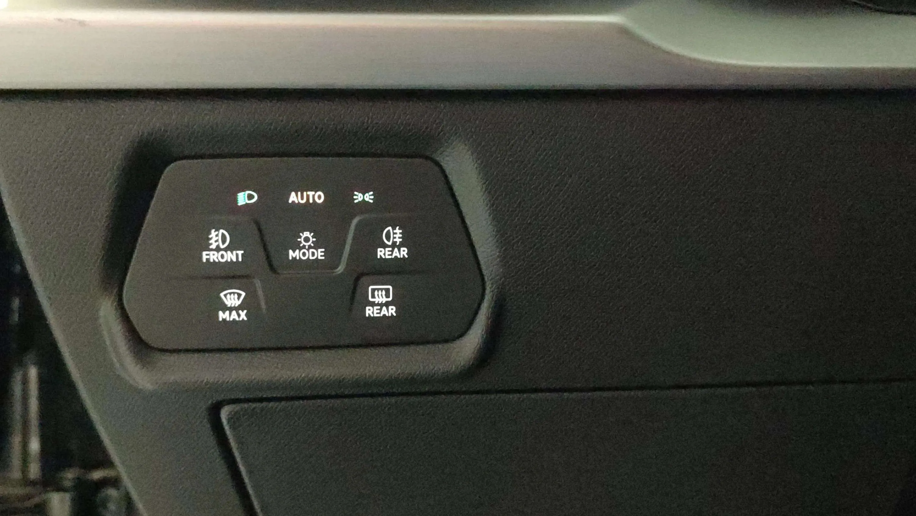 SEAT León SP 1.0 TSI FR 25 Aniversario - foto 8