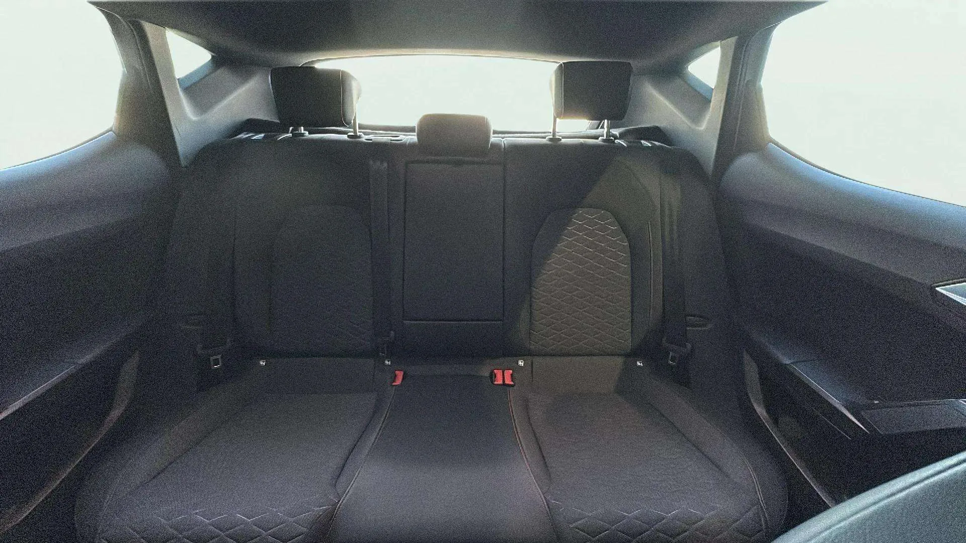 SEAT León SP 1.0 TSI FR 25 Aniversario - foto 13