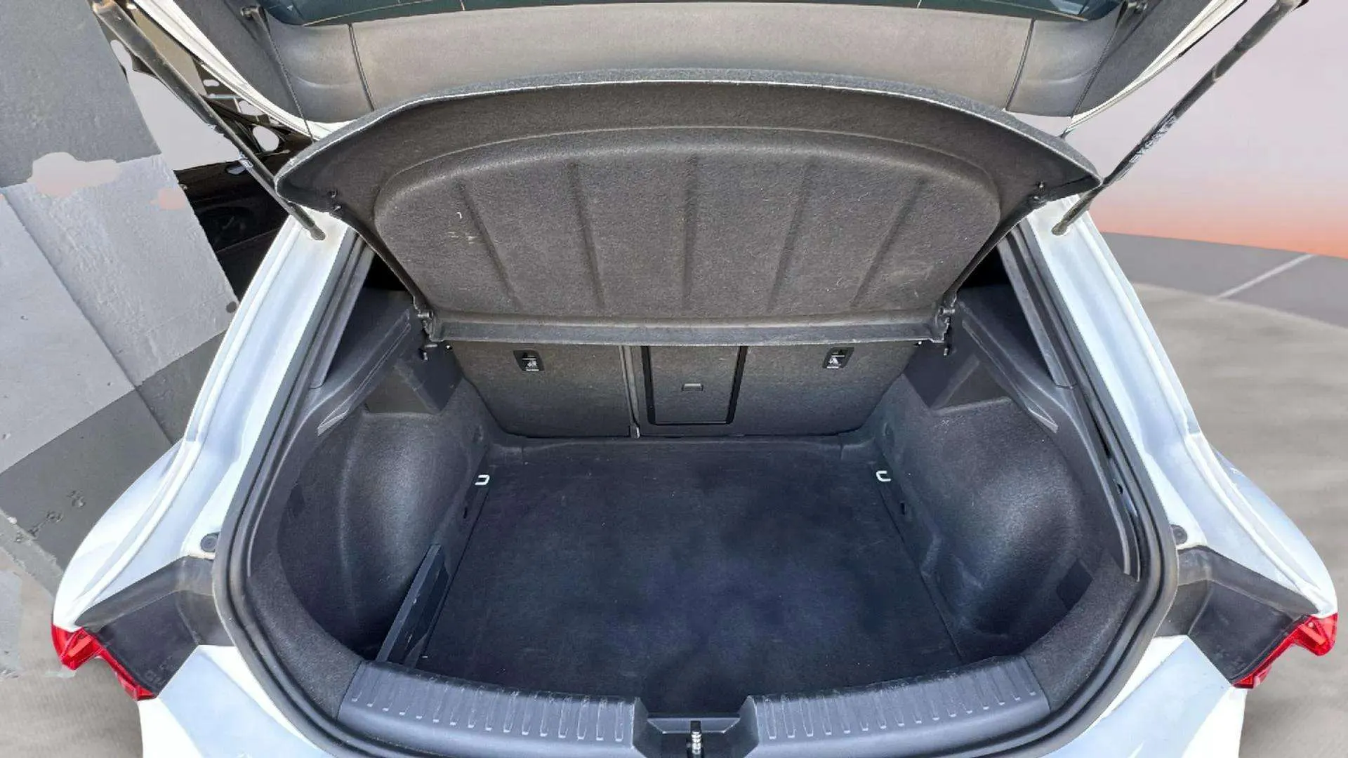 SEAT León SP 1.0 TSI FR 25 Aniversario - foto 6