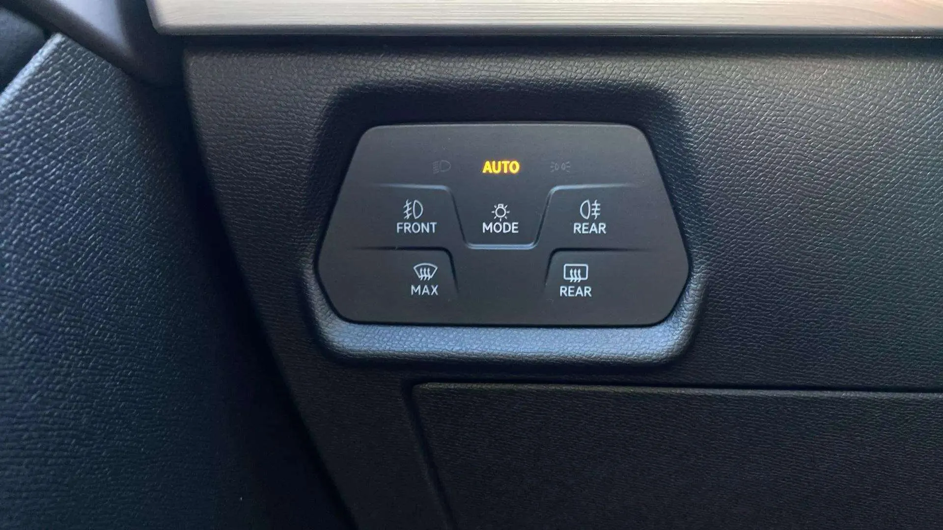 SEAT León 1.0 TSI FR 25 Aniversario - foto 23