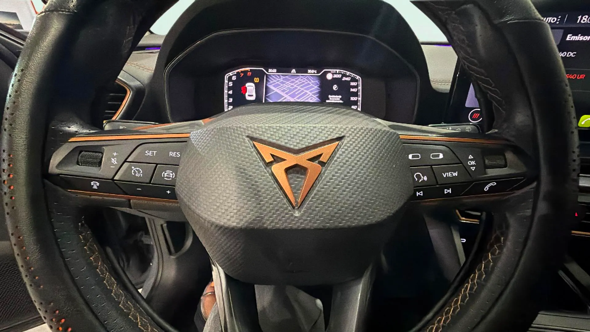 Cupra Formentor 1.5 TSI - foto 13