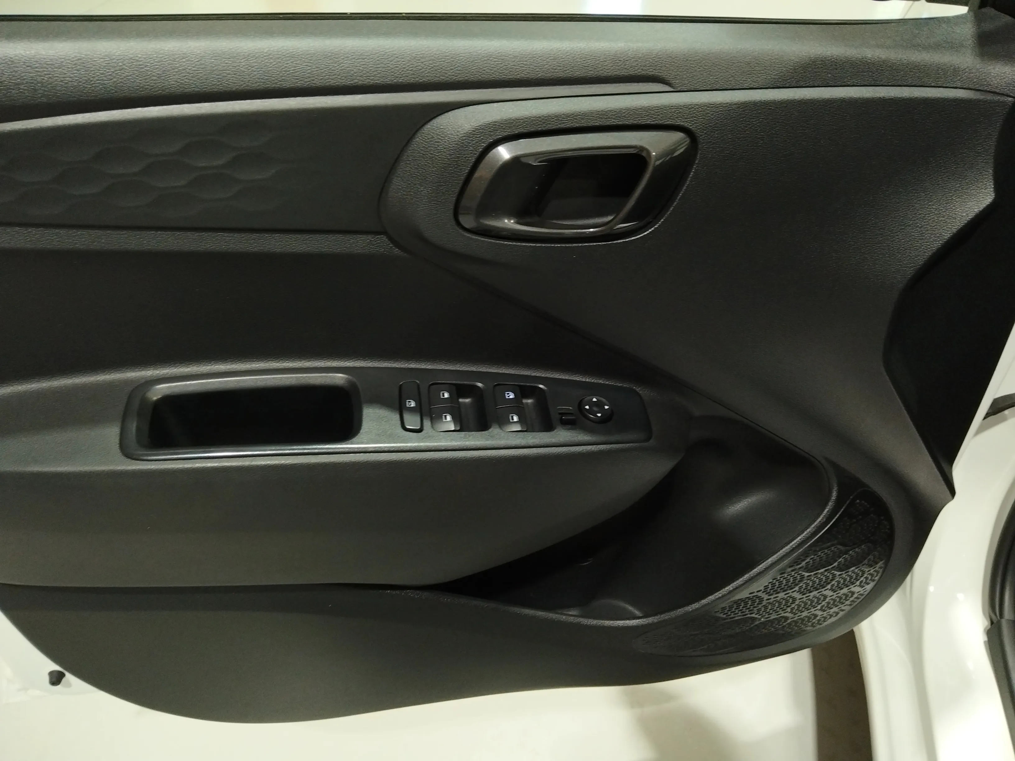 Hyundai i10 1.0 Essence - foto 19