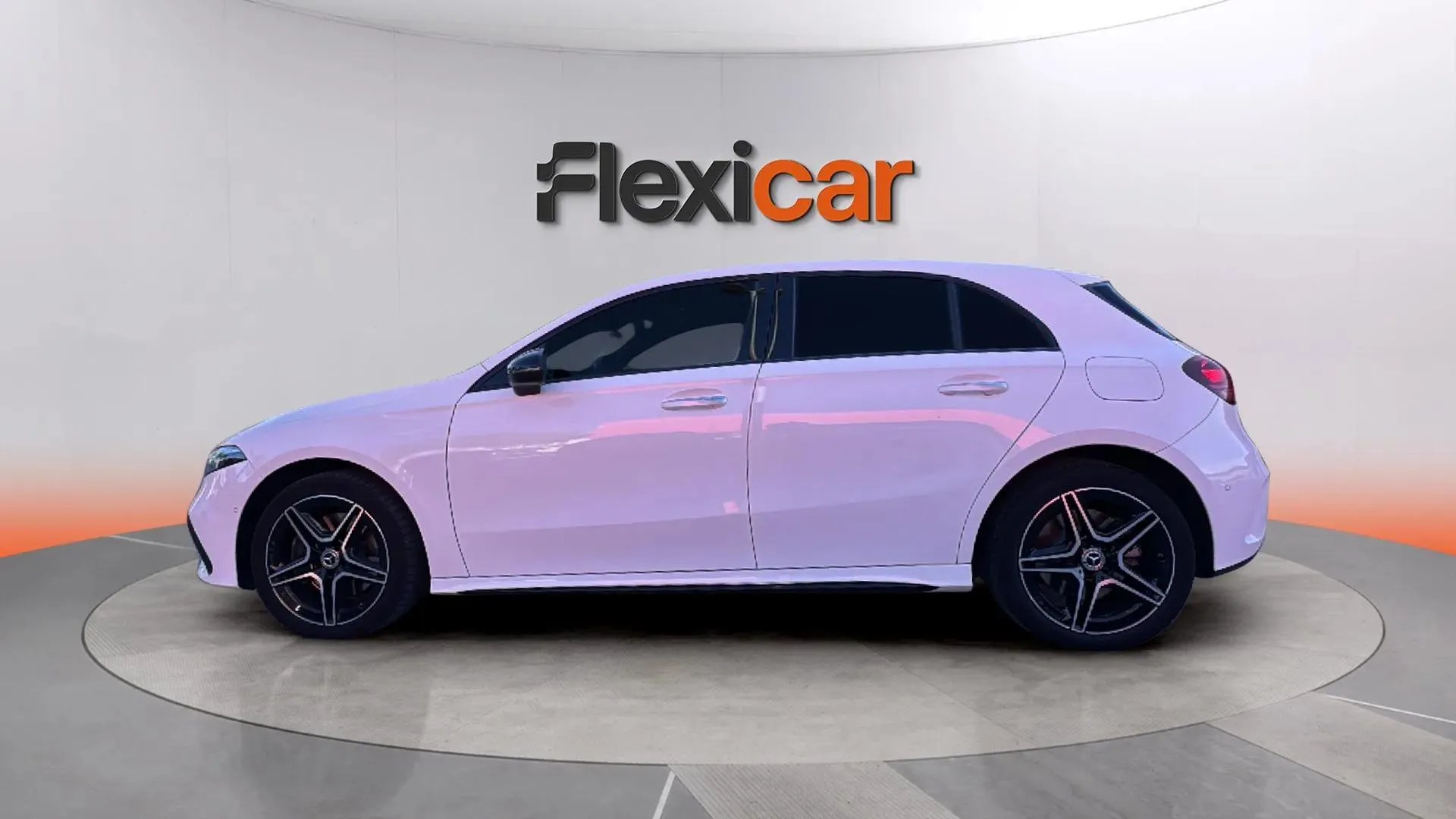 Mercedes-Benz Clase A A 250 e - foto 4