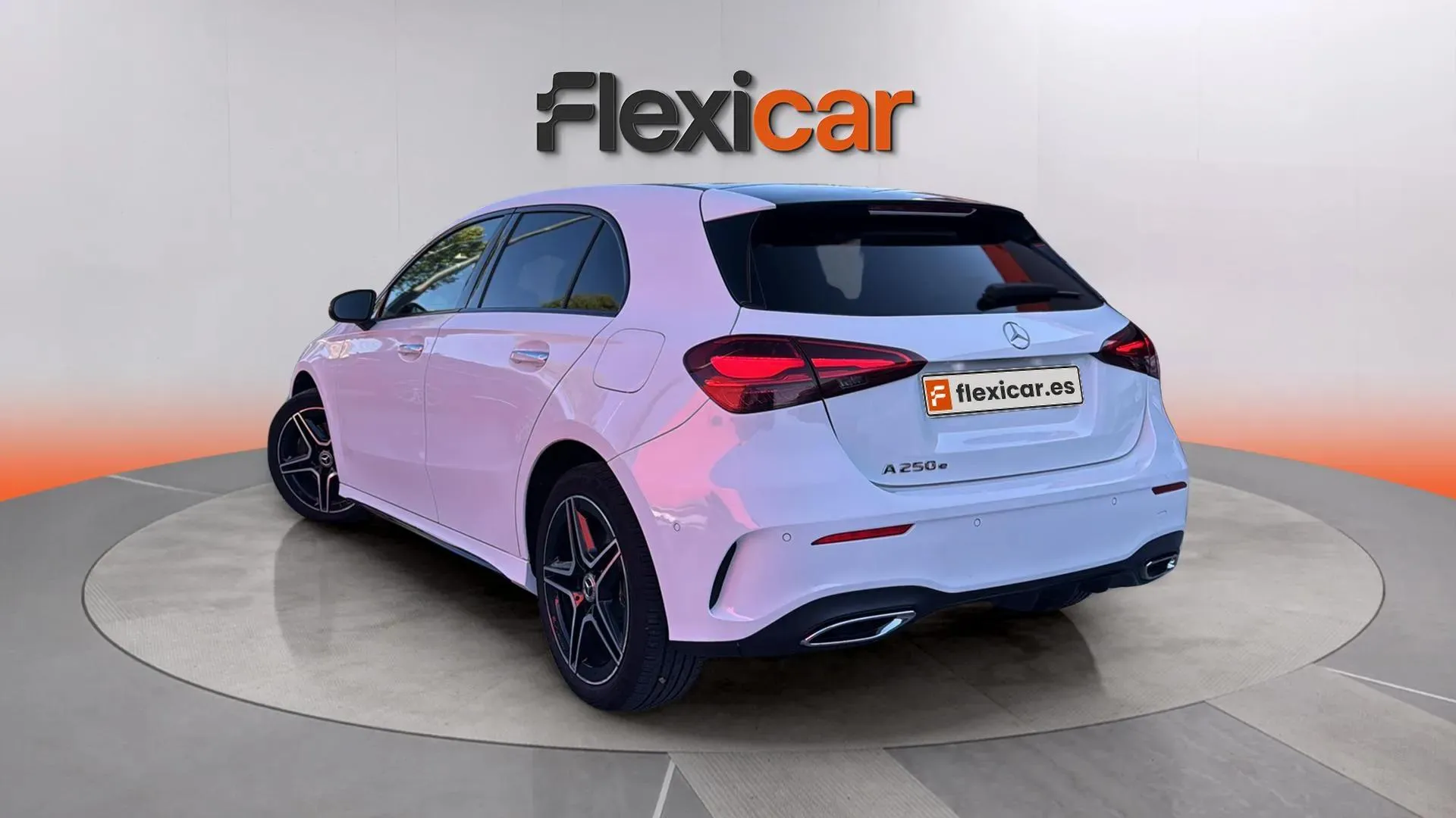 Mercedes-Benz Clase A A 250 e - foto 5