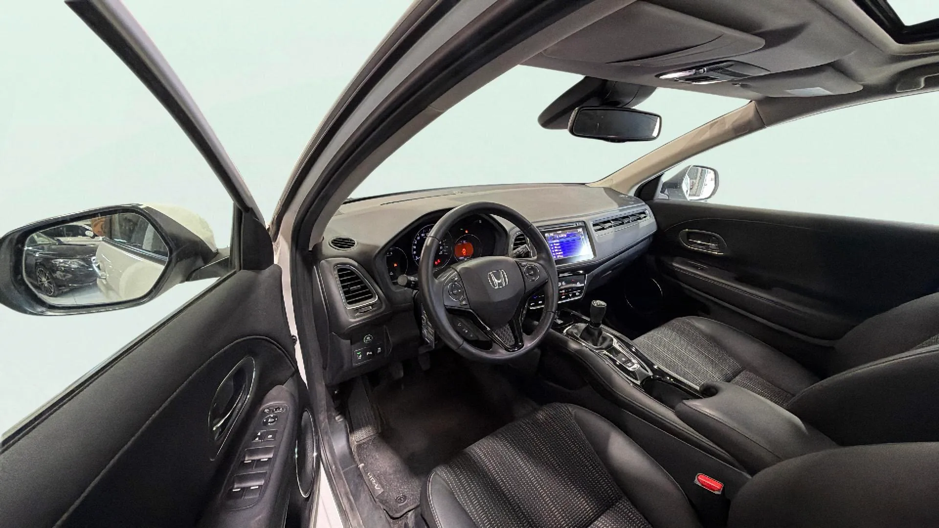 Honda HR-V 1.5 i-VTEC Executive - foto 10