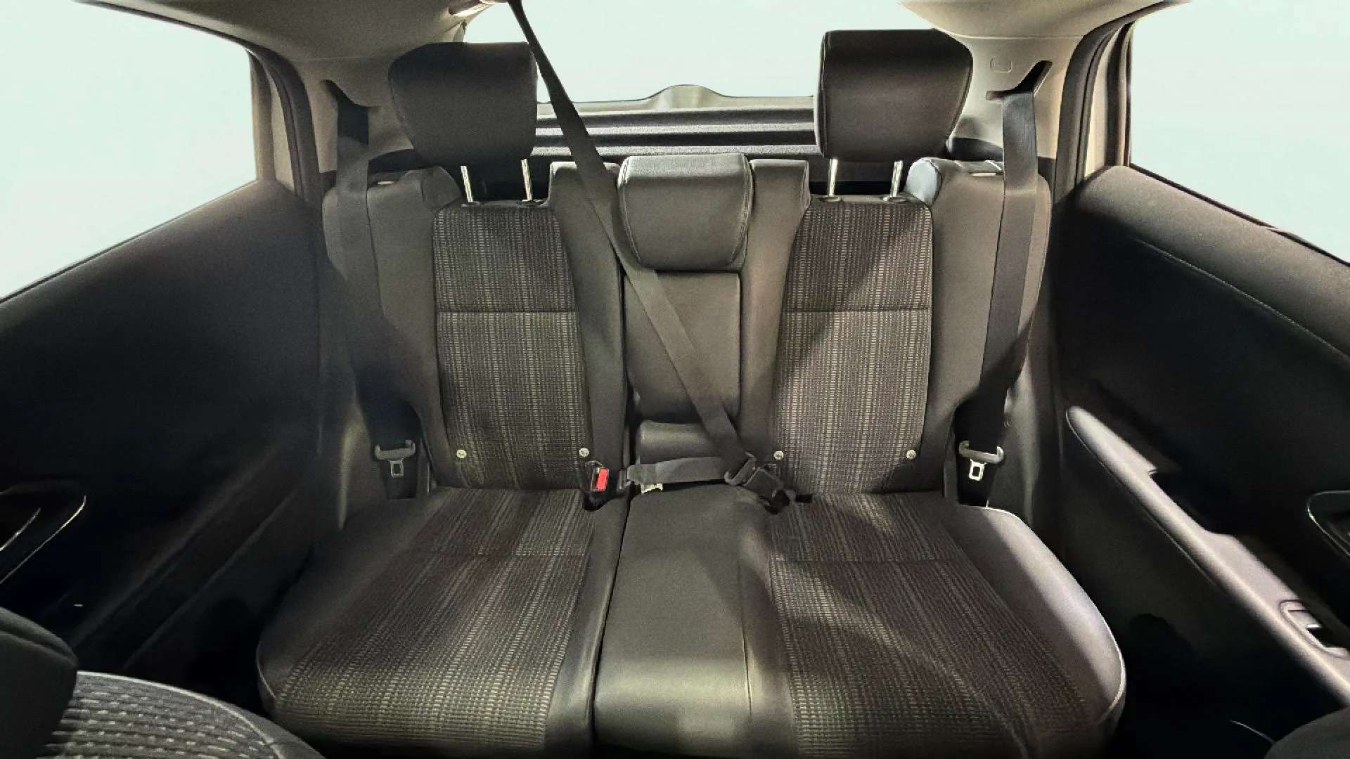Honda HR-V 1.5 i-VTEC Executive - foto 12