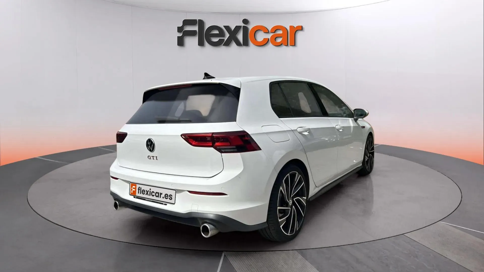 Volkswagen Golf GTI 2.0 TSI DSG - foto 7