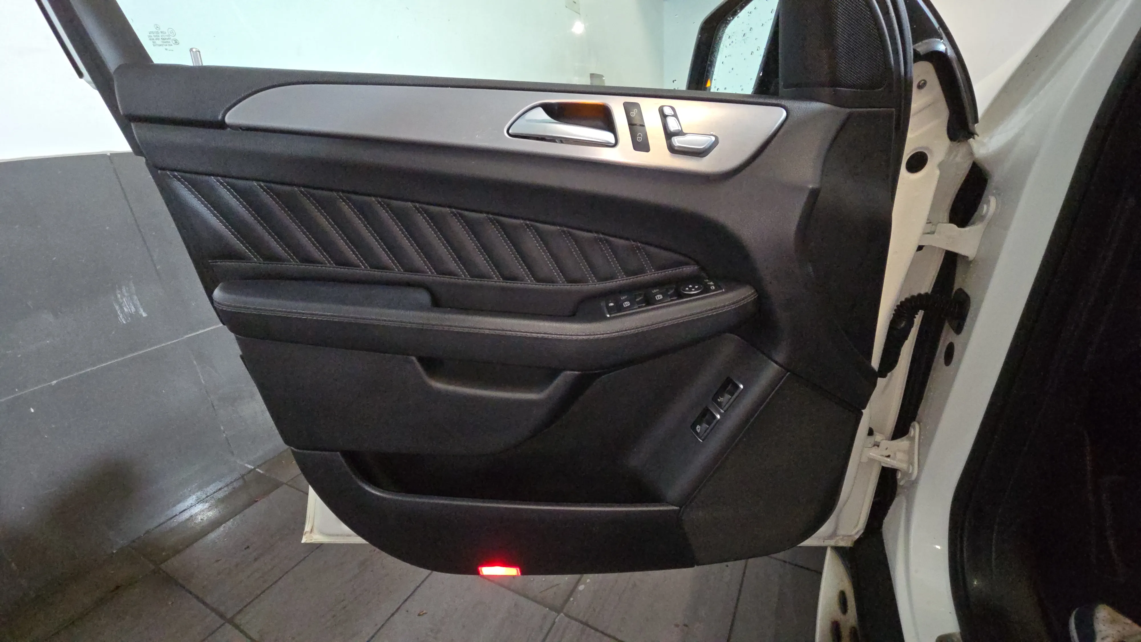 Mercedes-Benz GLE 350 d 4MATIC - foto 17