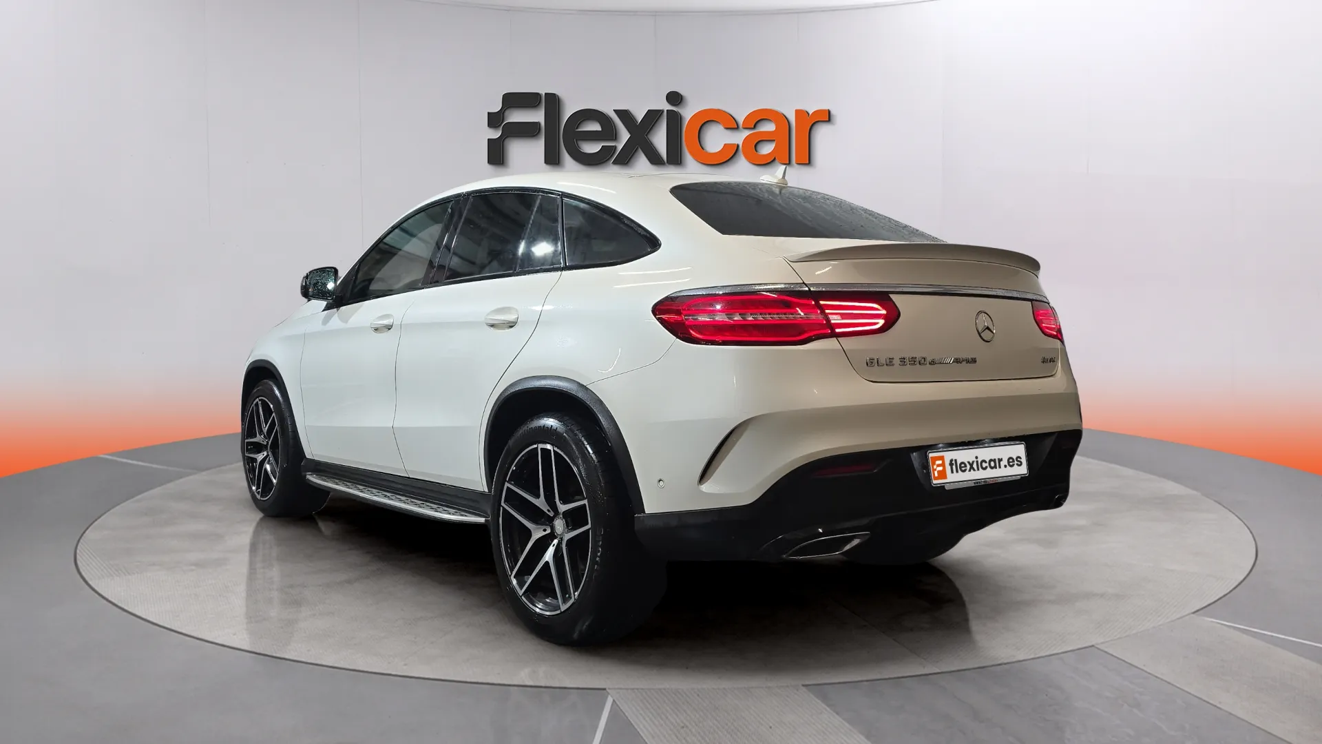 Mercedes-Benz GLE 350 d 4MATIC - foto 3