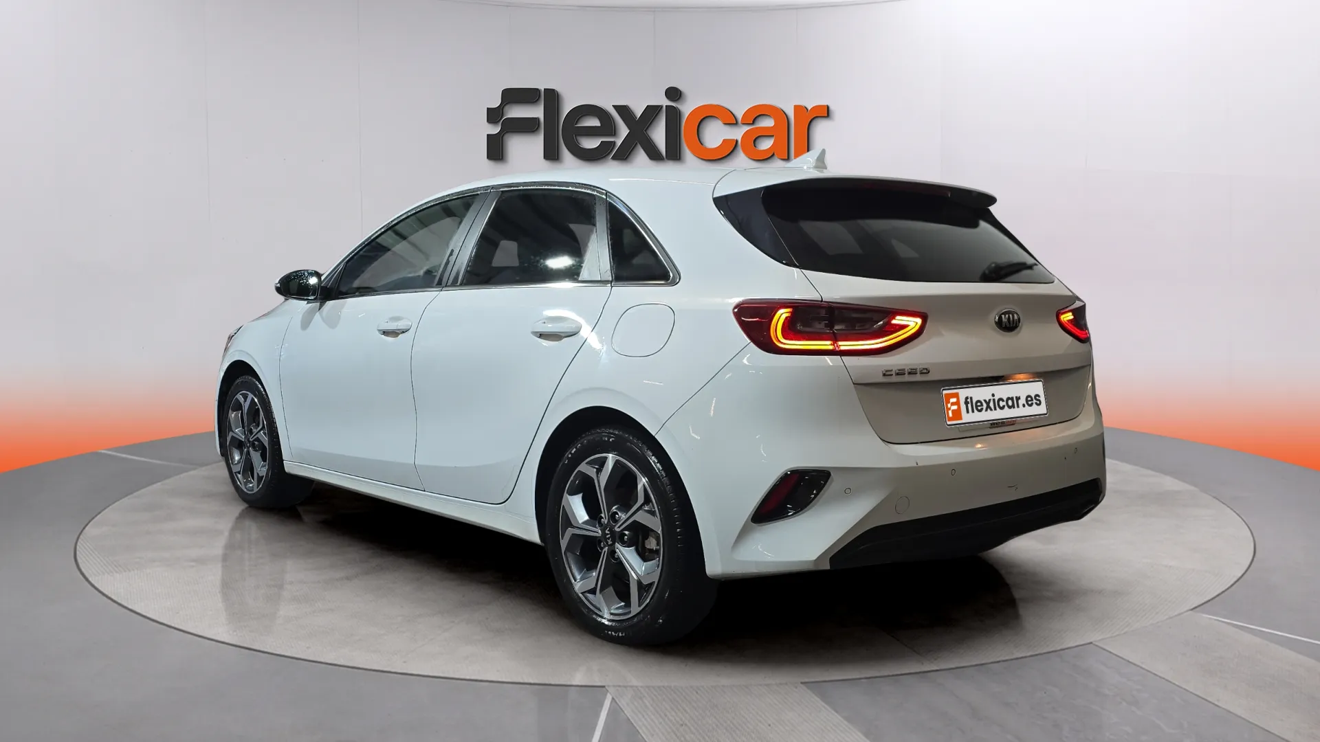Kia Ceed 1.0 T-GDi Drive - foto 3