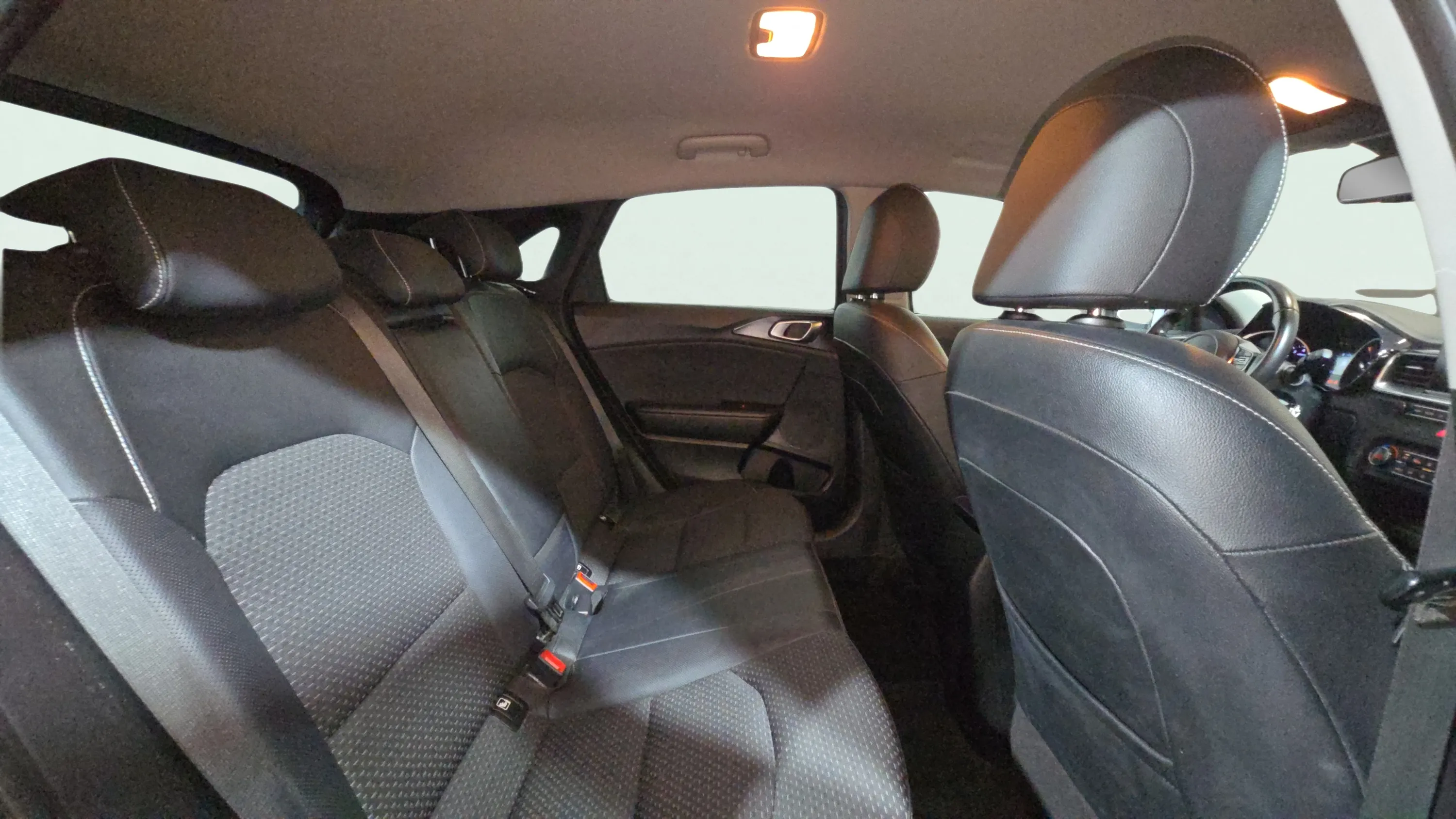 Kia Ceed 1.0 T-GDi Drive - foto 20
