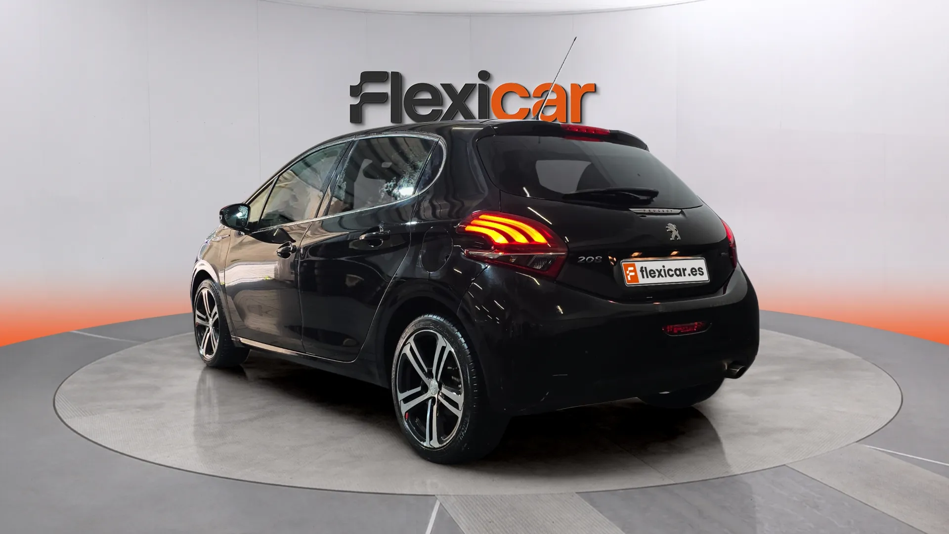 Peugeot 208 GT-Line 1.2L PureTech - foto 3