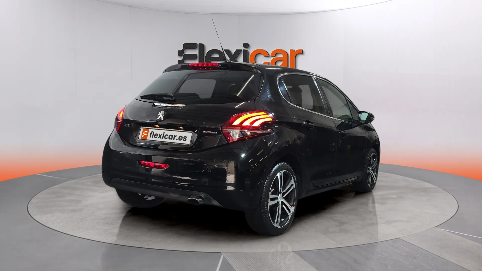 Peugeot 208 GT-Line 1.2L PureTech - foto 4