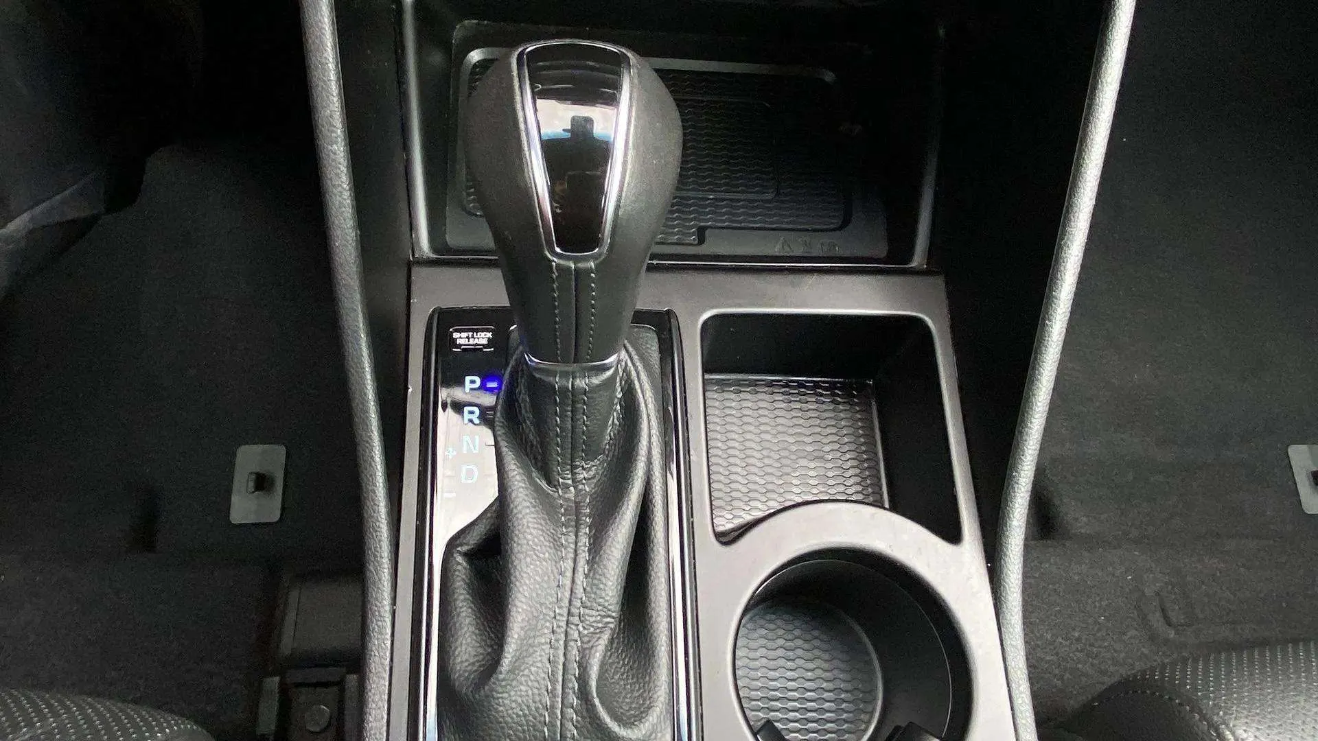 Hyundai Tucson - foto 12