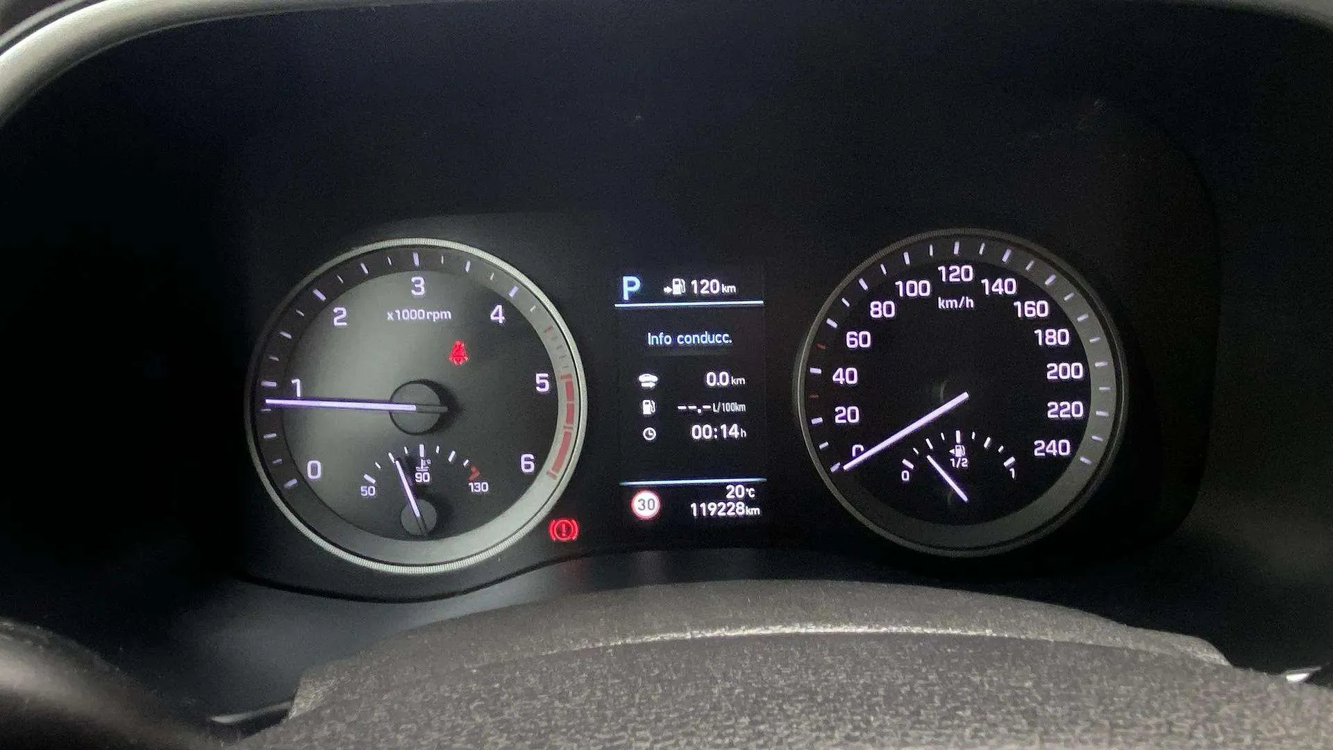 Hyundai Tucson - foto 13