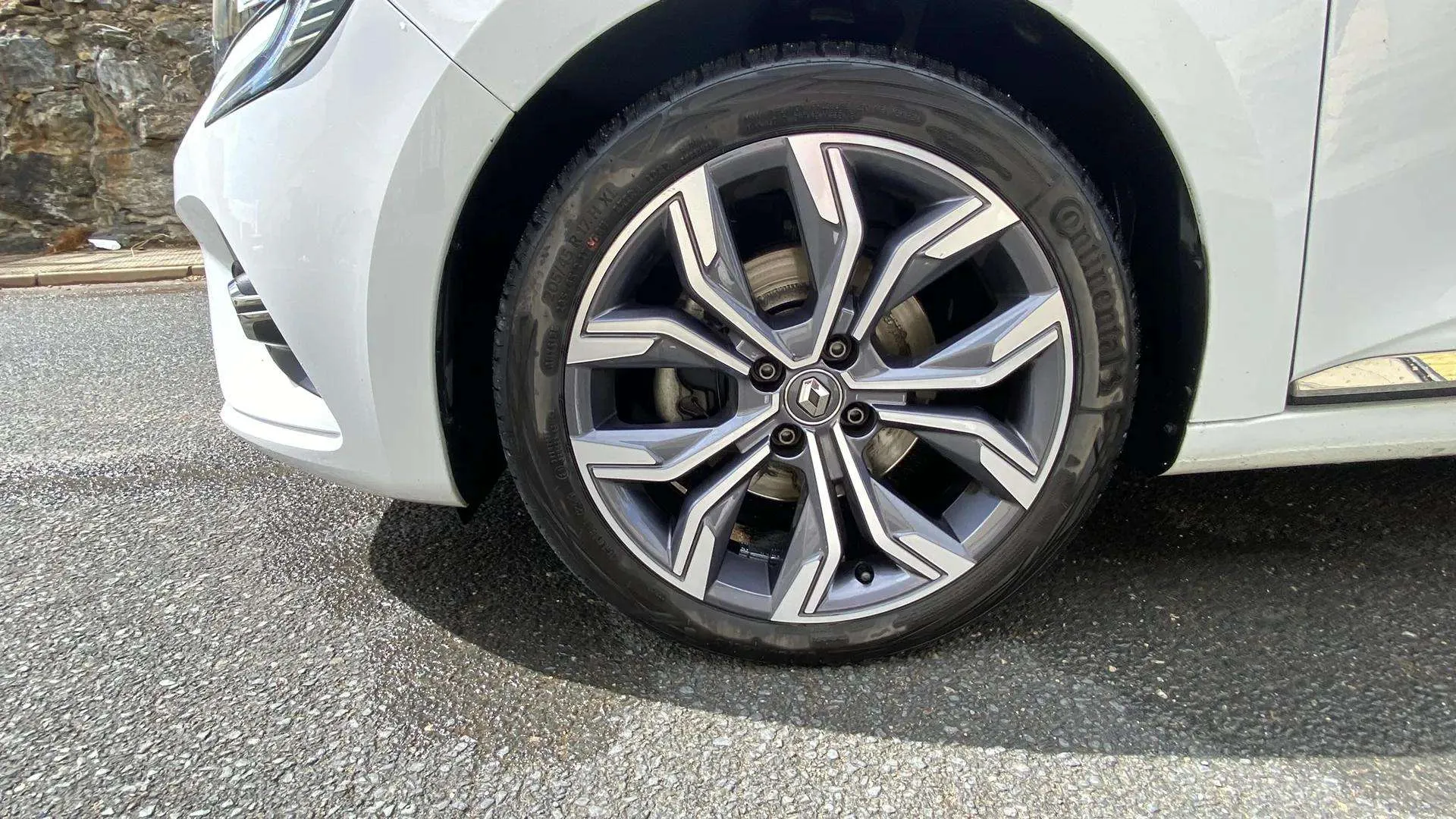 Renault Clio Zen TCe GPF EDC - foto 40
