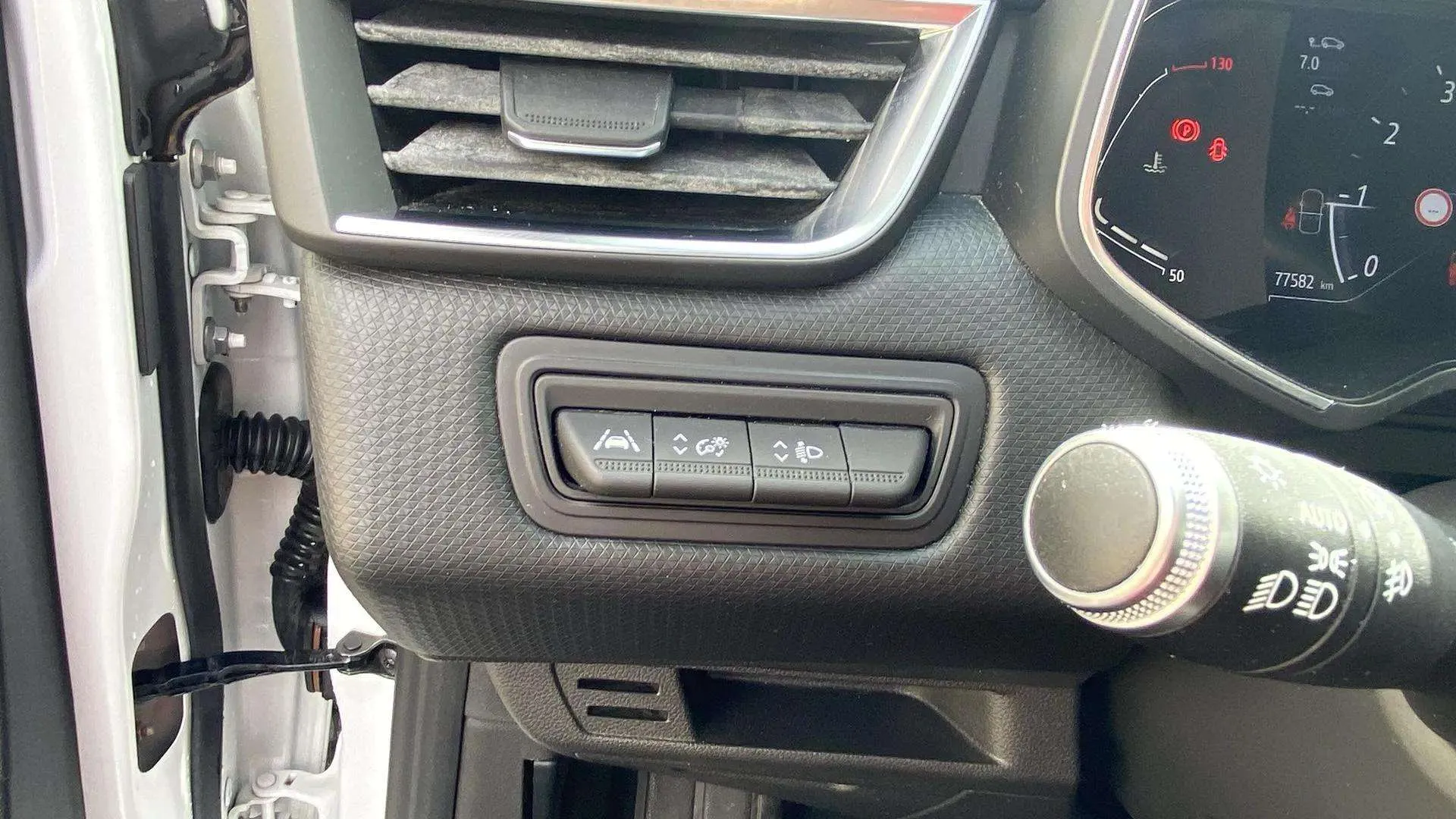 Renault Clio Zen TCe GPF EDC - foto 22