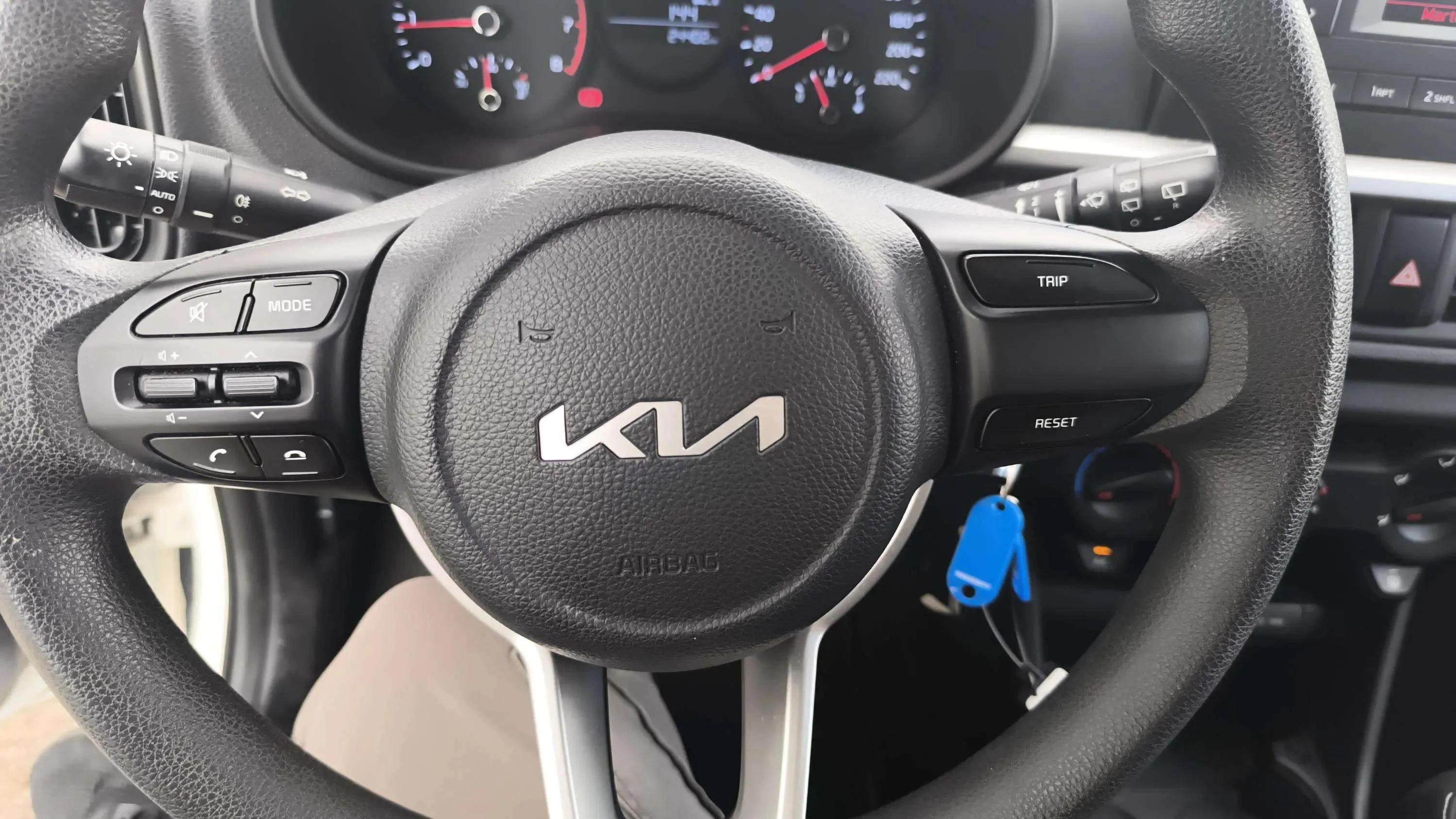 Kia Picanto 1.0 DPi Concept Pack Comfort - foto 20