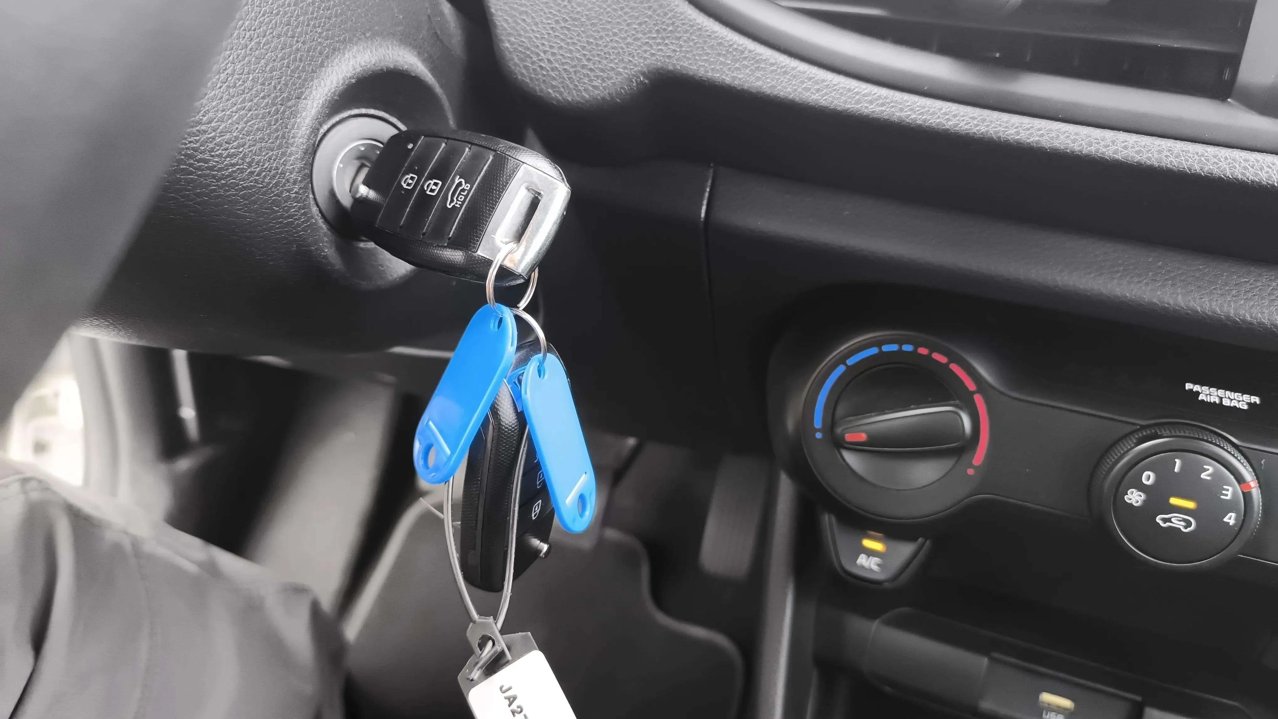 Kia Picanto 1.0 DPi Concept Pack Comfort - foto 22