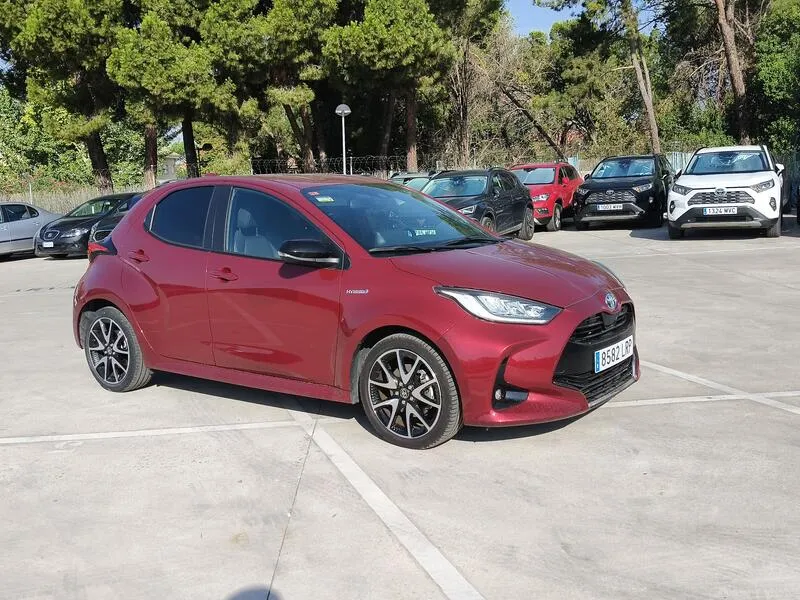 Toyota Yaris 1.5 120H Style - foto 8