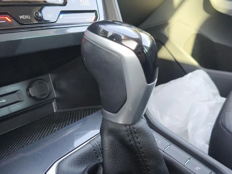 Volkswagen Tiguan Life 2.0 TDI - foto 14