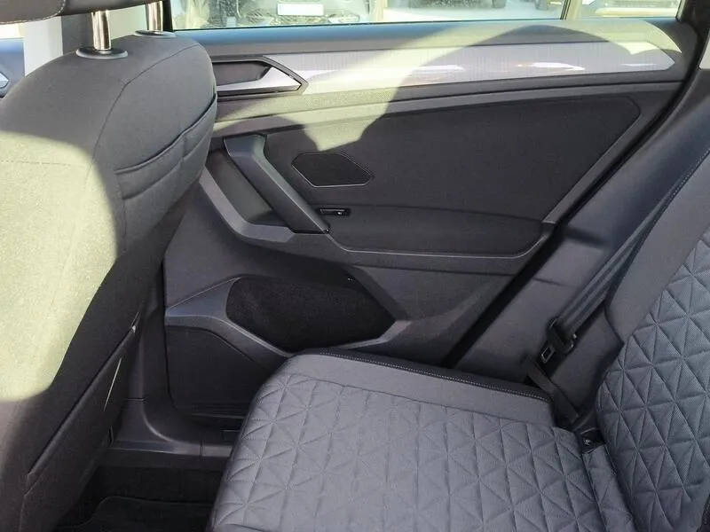 Volkswagen Tiguan Life 2.0 TDI - foto 33