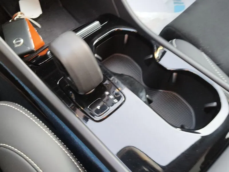 Volvo XC40 Recharge Twin First Edition - foto 13
