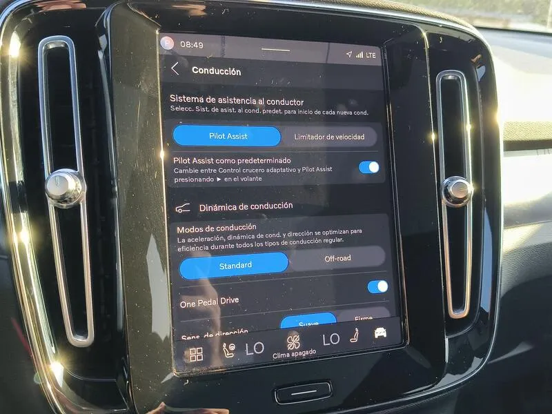Volvo XC40 Recharge Twin First Edition - foto 18