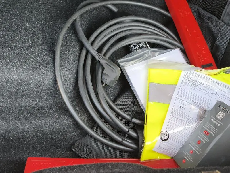 Volvo XC40 Recharge Twin First Edition - foto 41