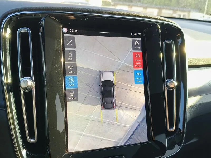 Volvo XC40 Recharge Twin First Edition - foto 21