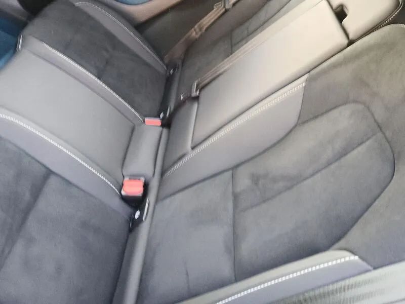 Volvo XC40 Recharge Twin First Edition - foto 38