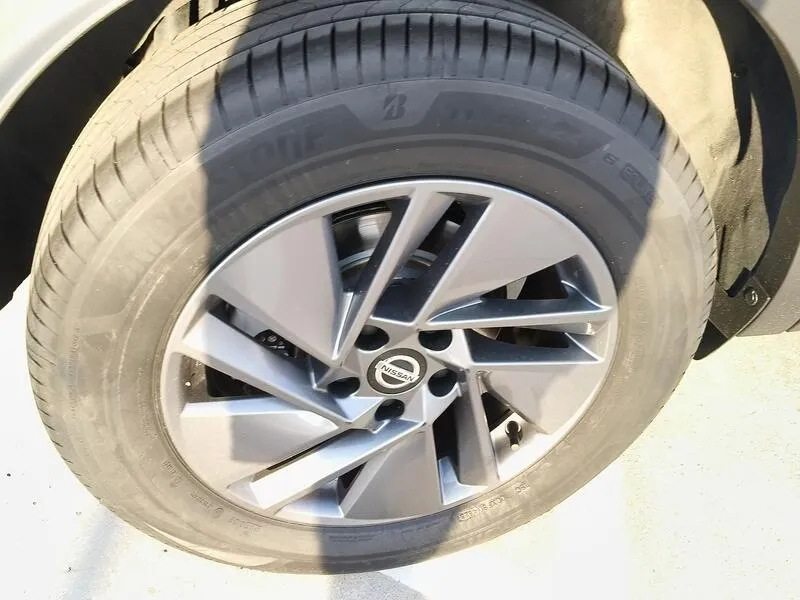 Nissan Qashqai DIG-T mHEV Xtronic Acenta - foto 41