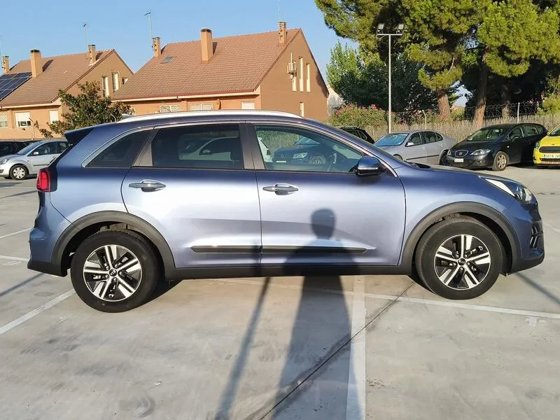 Kia Niro 1.6 GDi HEV Drive - foto 7
