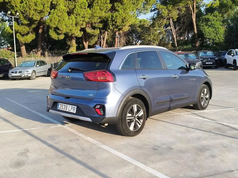 Kia Niro 1.6 GDi HEV Drive - foto 6
