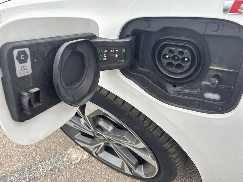 Audi A3 Sportback S line 40 TFSI e S tron - foto 33