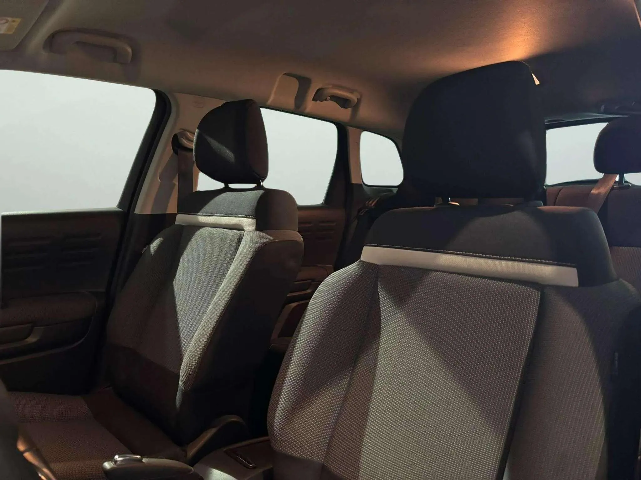 Citroën C3 Aircross PureTech EAT6 Shine Pack - foto 14