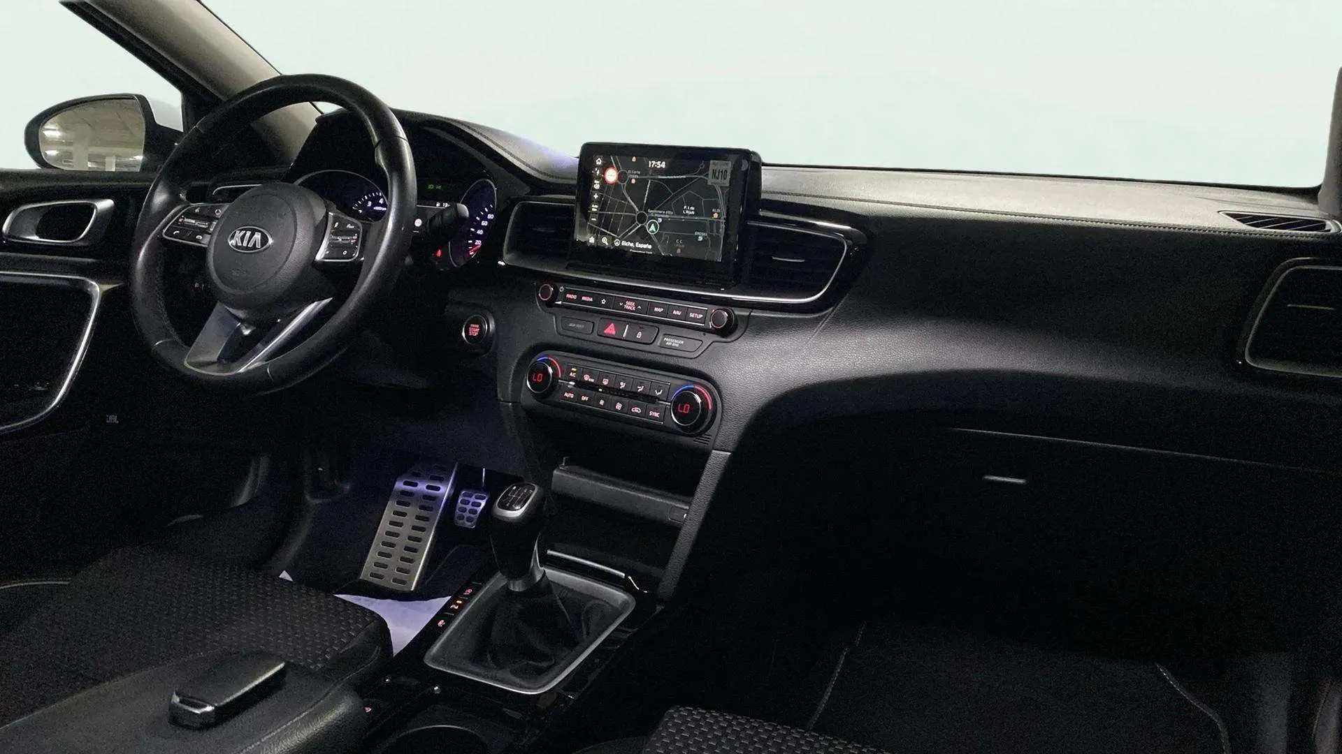 Kia XCeed 1.0 T-GDi Emotion - foto 20