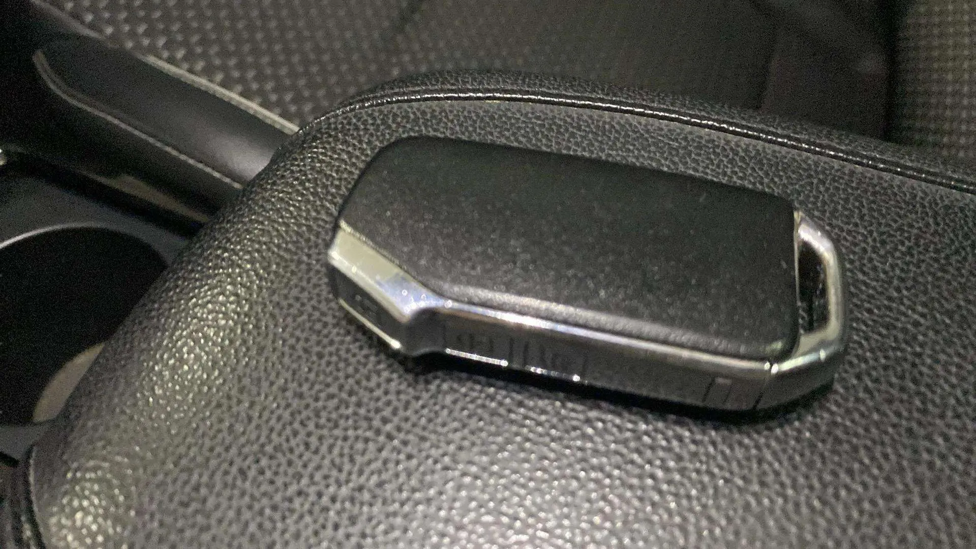 Kia XCeed 1.0 T-GDi Emotion - foto 18