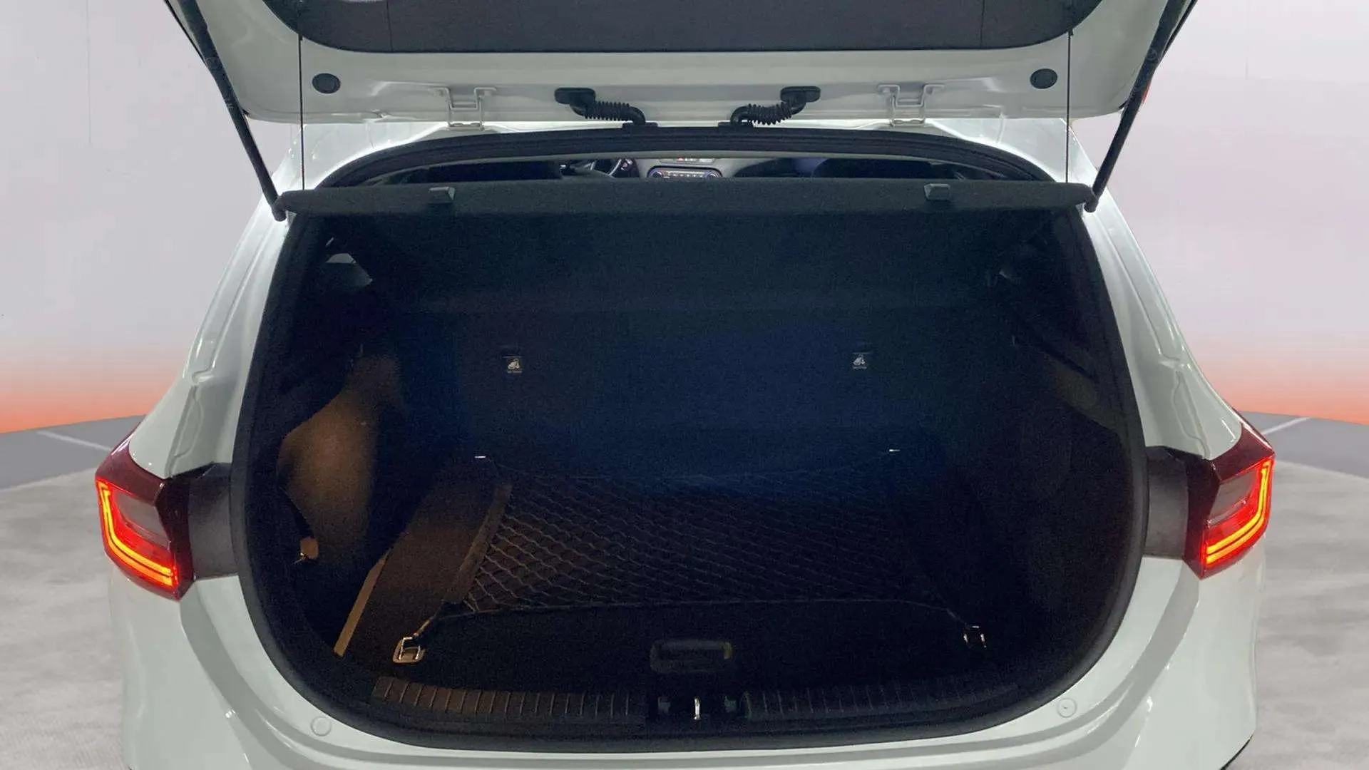Kia XCeed 1.0 T-GDi Emotion - foto 28