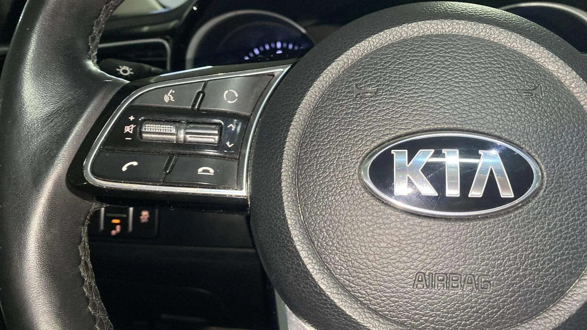 Kia XCeed 1.0 T-GDi Emotion - foto 11
