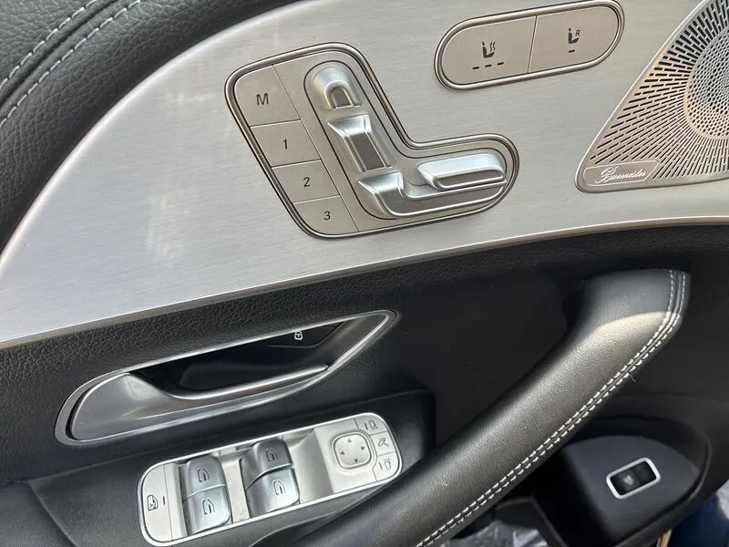 Mercedes-Benz GLE 350de 4MATIC - foto 29